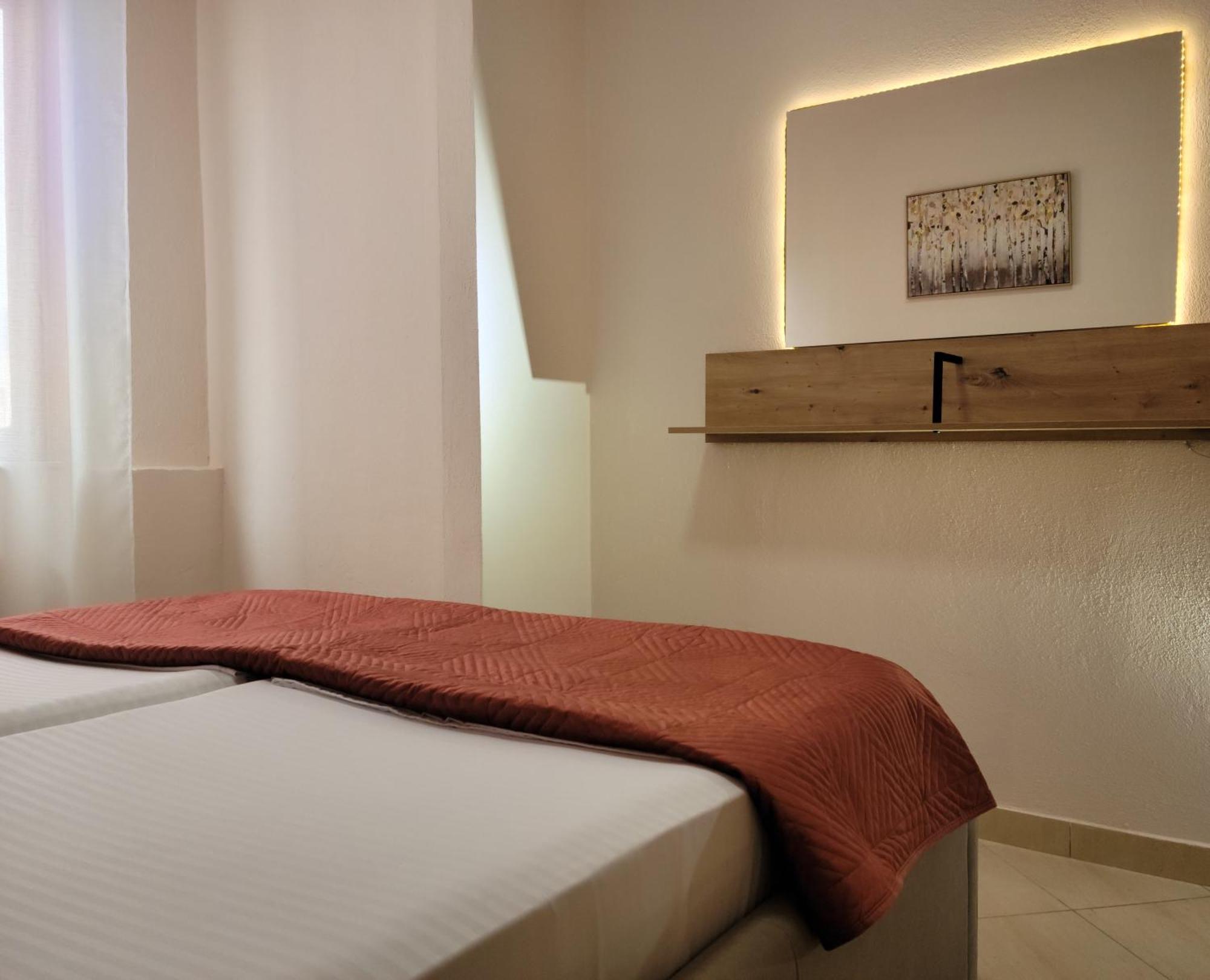 Gledis Apartment Tirana - Panoramic City Terrace Kültér fotó