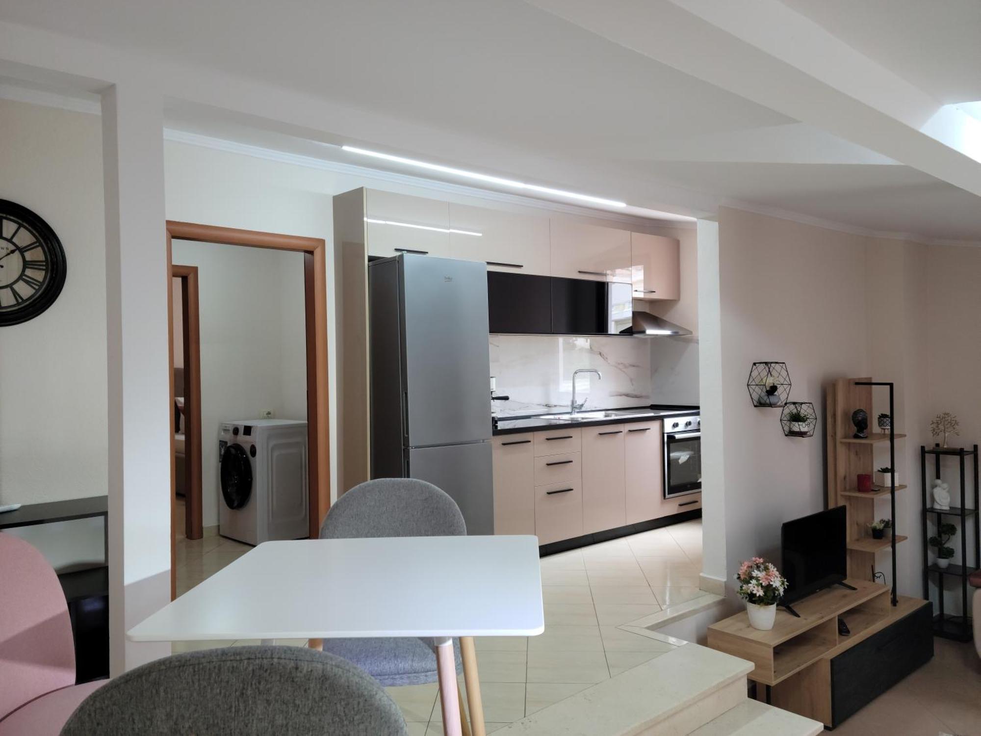 Gledis Apartment Tirana - Panoramic City Terrace Kültér fotó