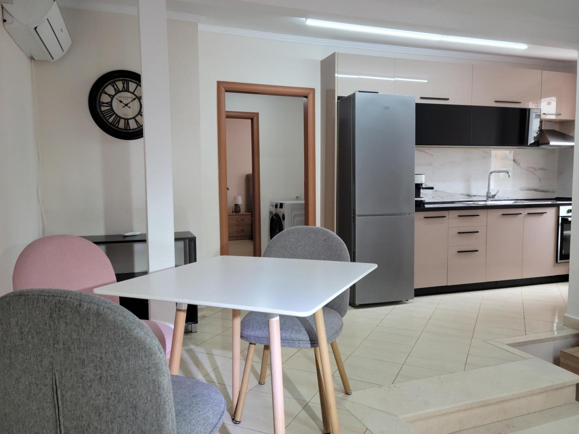 Gledis Apartment Tirana - Panoramic City Terrace Kültér fotó