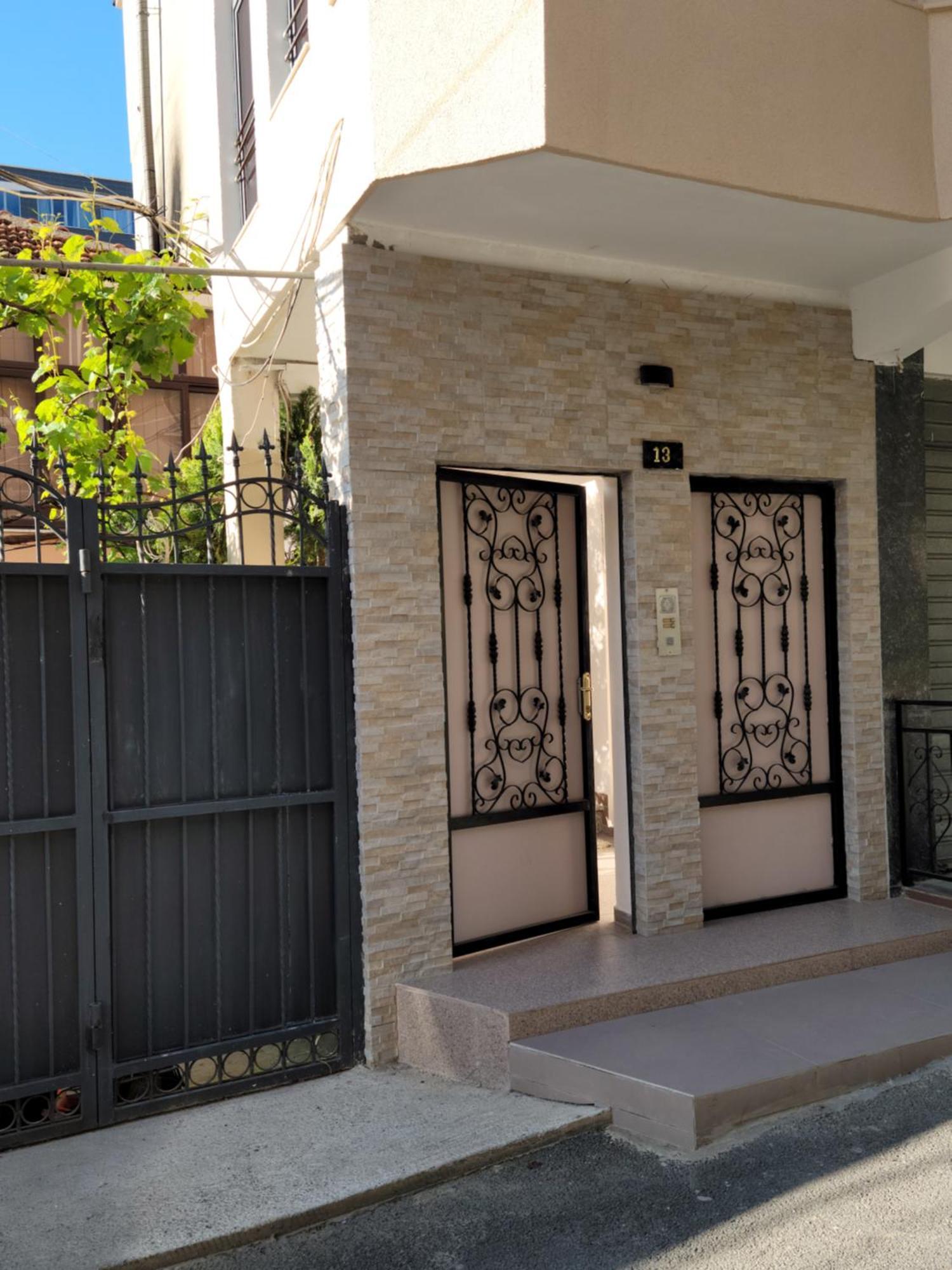 Gledis Apartment Tirana - Panoramic City Terrace Kültér fotó